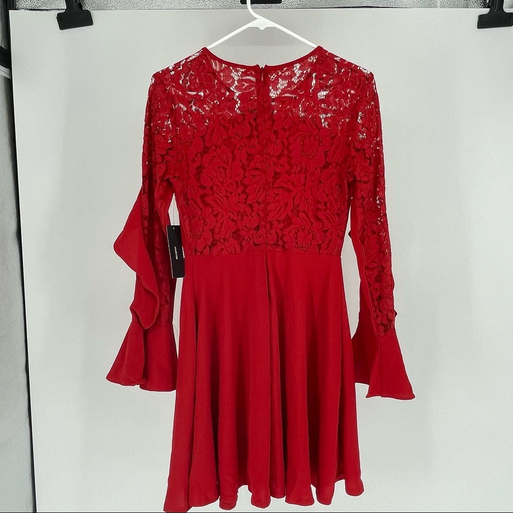 LULU’S NWT SECRET KISS RED LACE LONG SLEEVE DRESS SMALL - Picture 4 of 9